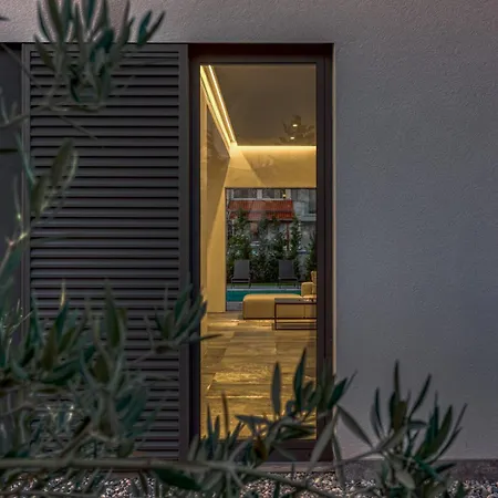 A In For 8 2 Persons With Infinity Pool Only 100 Meters From The Sea Villa